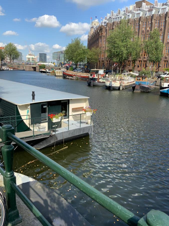 Boat No Breakfast Hotel Амстердам Екстериор снимка